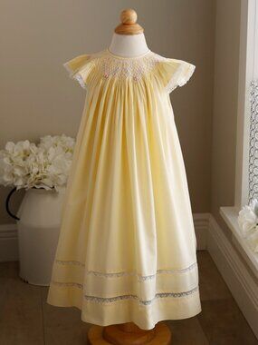 Smocked Yellow Dress Flutter Sleeve 100% Cotton Vintage Lace Trim Size 3T